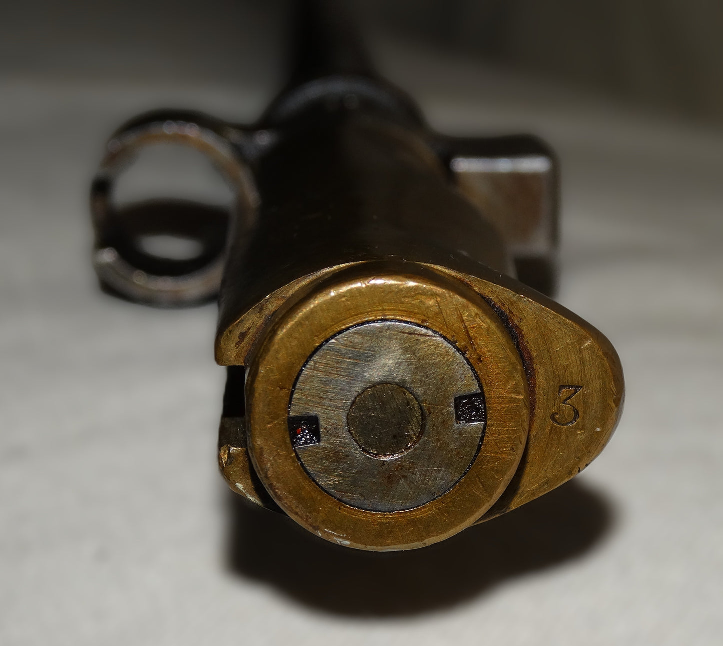 Baïonnette Lebel « Rosalie » – Modèle 1886-15 de transition sans quillon – Cul de manche avec marquage