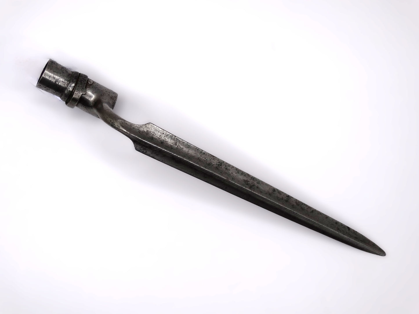 Baïonnette de Cadet à Douille – Modèle An IX (vers 1800) du dessous