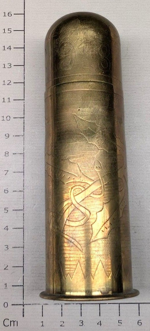 Briquet de Table Artisanat de Tranchée – Militaria France WWI – Trench Art Poilu. Vue intégrale avec métrage face B.