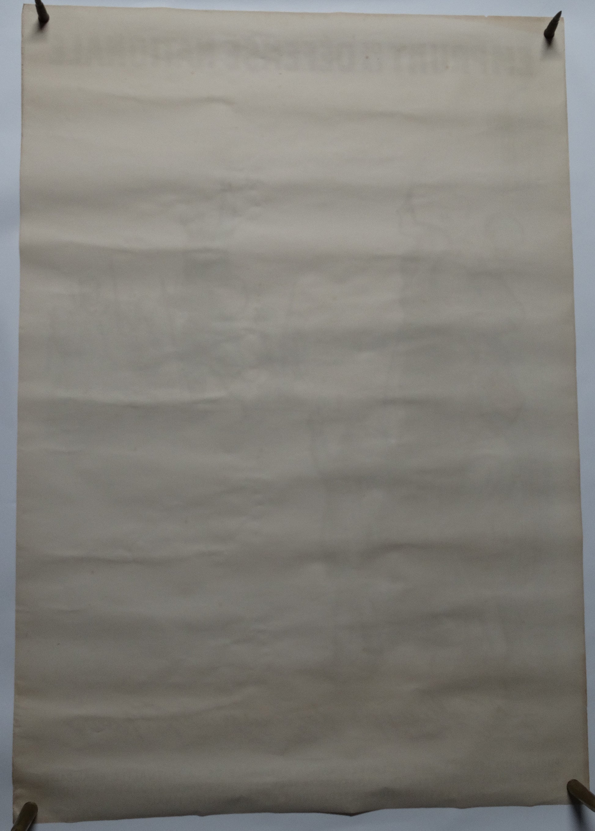 Affiche WW1 Poulbot originale – Devambez – Affiche patriotique française Première Guerre mondiale.
Vue intégrale de dos.