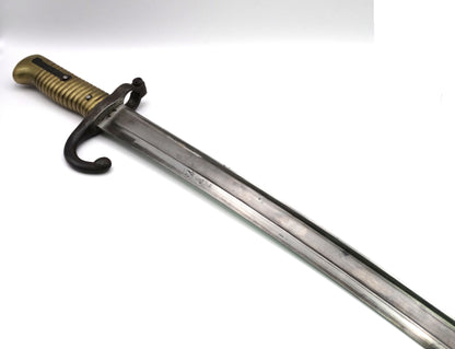 Baïonnette Chassepot Modèle 1866 – Second Empire. Vue artistique.