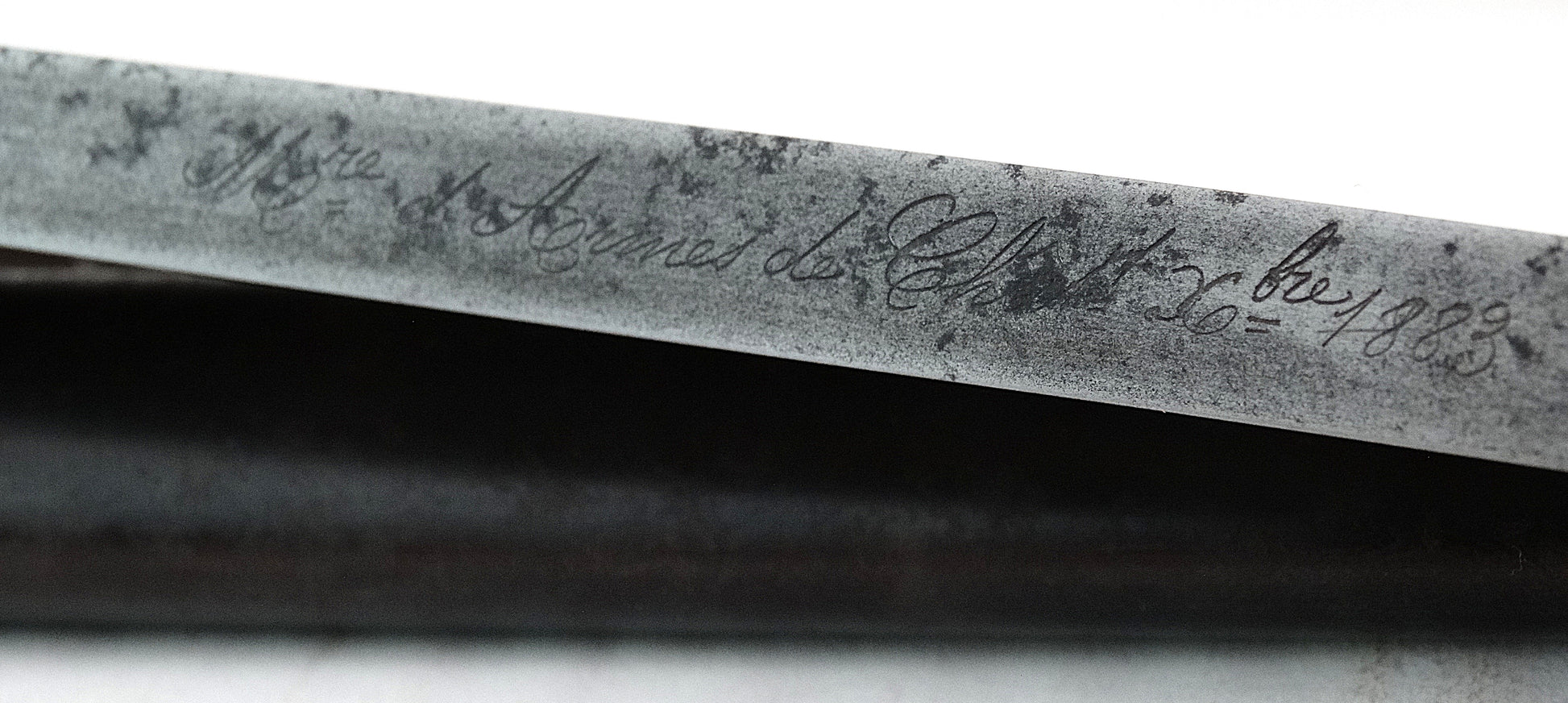 Baïonnette Gras 1874 Marine Châtellerault 1883 | Fourreau au numéro.
Zoom sur marquage plat de lame