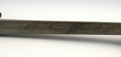 Baionnette Gras avec fourreau monomatricule  Mdl 1874 de Marine. Zoom sur marquage de lame. 'Manufacture d'armes de Châtellerault 1889'. 