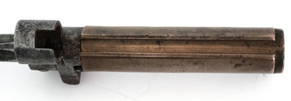 Baïonnette Lebel « Rosalie » – Modèle 1886-15 avec fourreau.
Zoom manche rail de fixation.