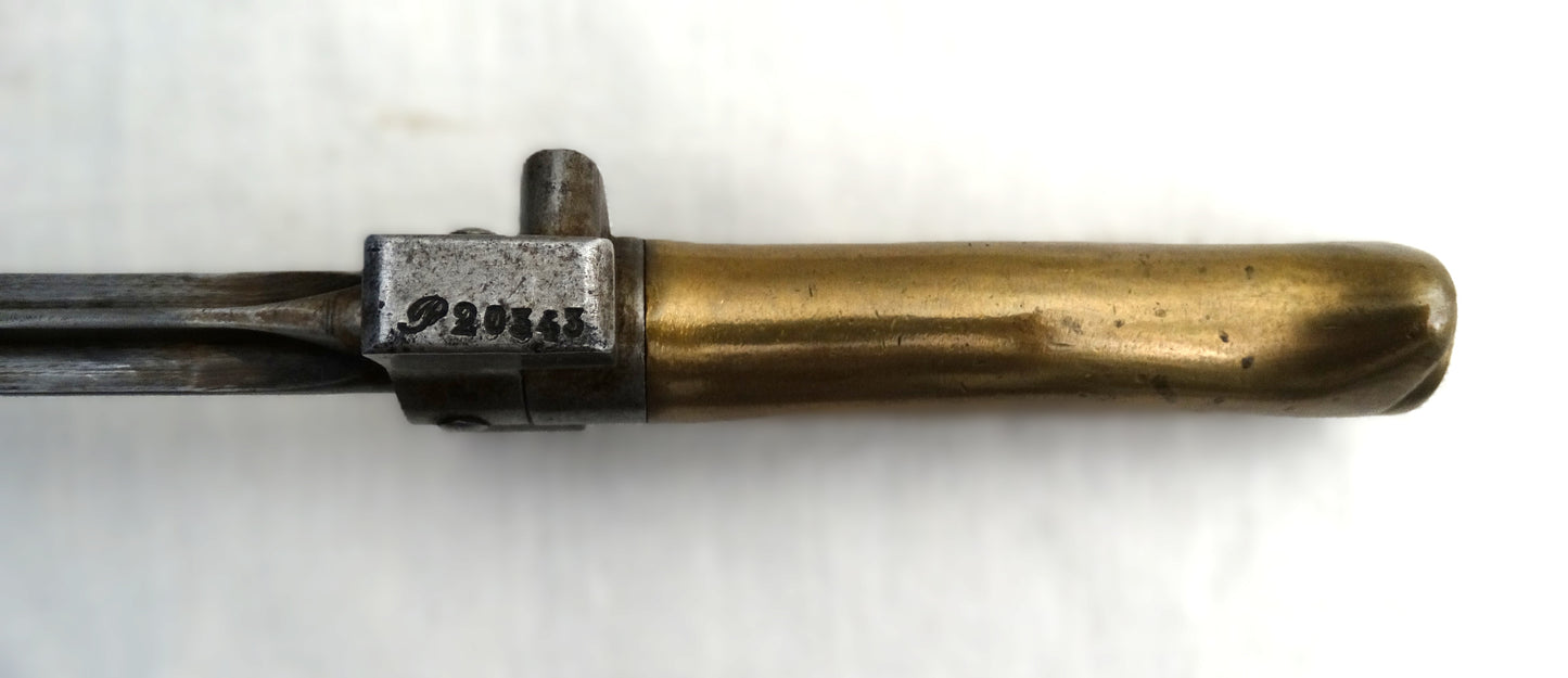 Baionnette_Lebel_M1886_M93_Quillon_coupe_Lame_complete poignée et marquage réglementaire