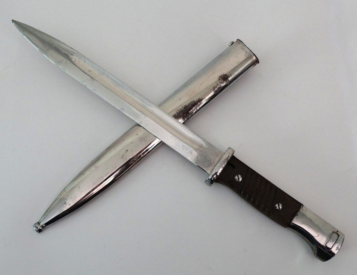Baïonnette S84/98 III 1944 | Karabiner 98k – Wehrmacht98k – 1944.
Vue intégrale.