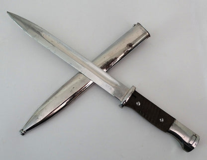 Baïonnette S84/98 III 1944 | Karabiner 98k – Wehrmacht98k – 1944.
Vue intégrale.