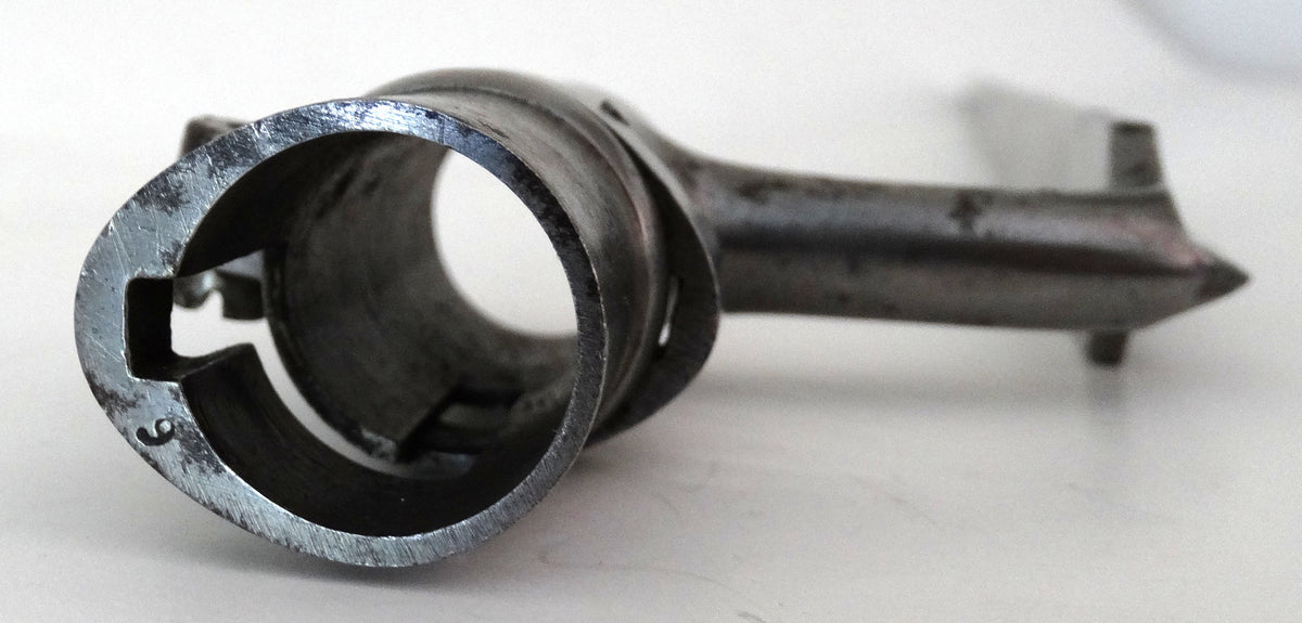  Baïonnette à Douille Modèle 1822 • Arme Réglementaire XIXᵉ Siècle – Collection Militaria.
Zoom sur douille et marquage 