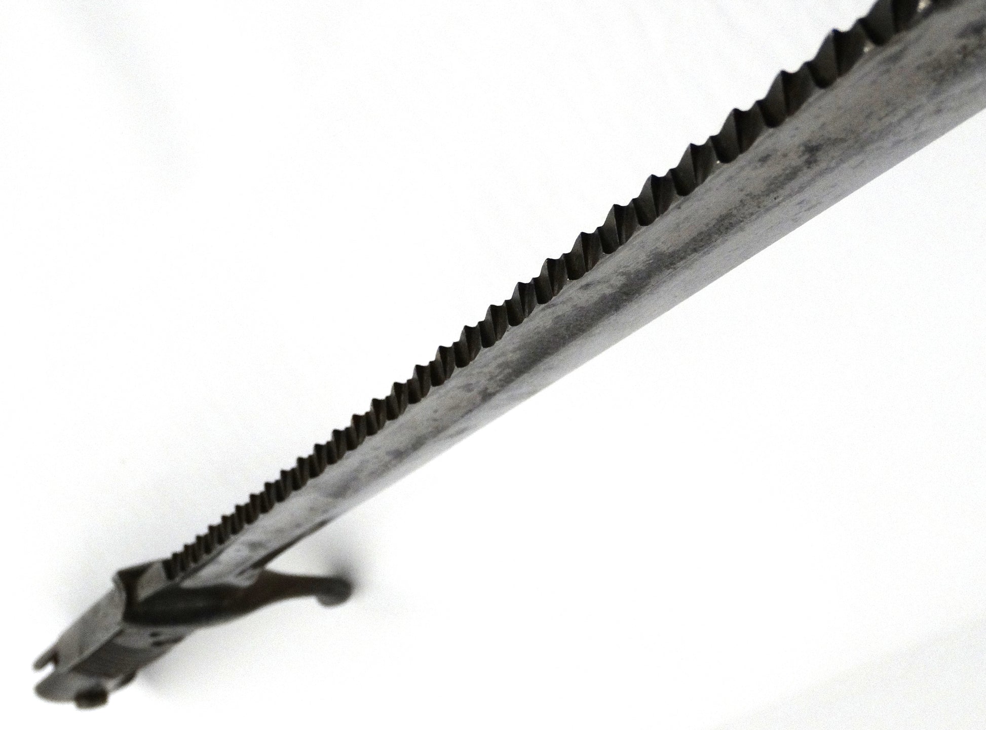 Baïonnette allemande S98/05 à dents de scie – Hammesfahr 1916 – WW1.
Zoom sur scie de lame 2.