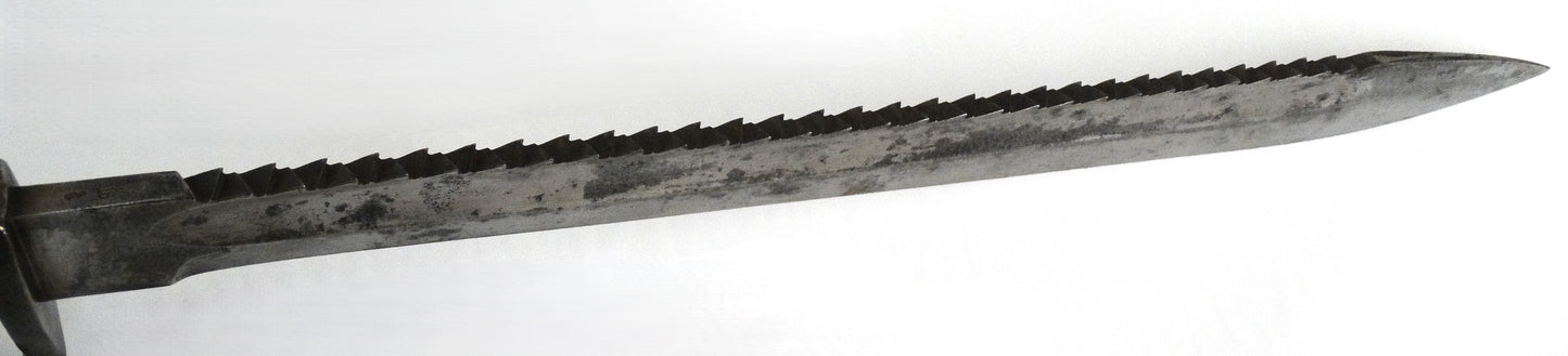Baïonnette allemande S98/05 à dents de scie – Hammesfahr 1916sfahr – WW1.
Zoom sur scie de lame.