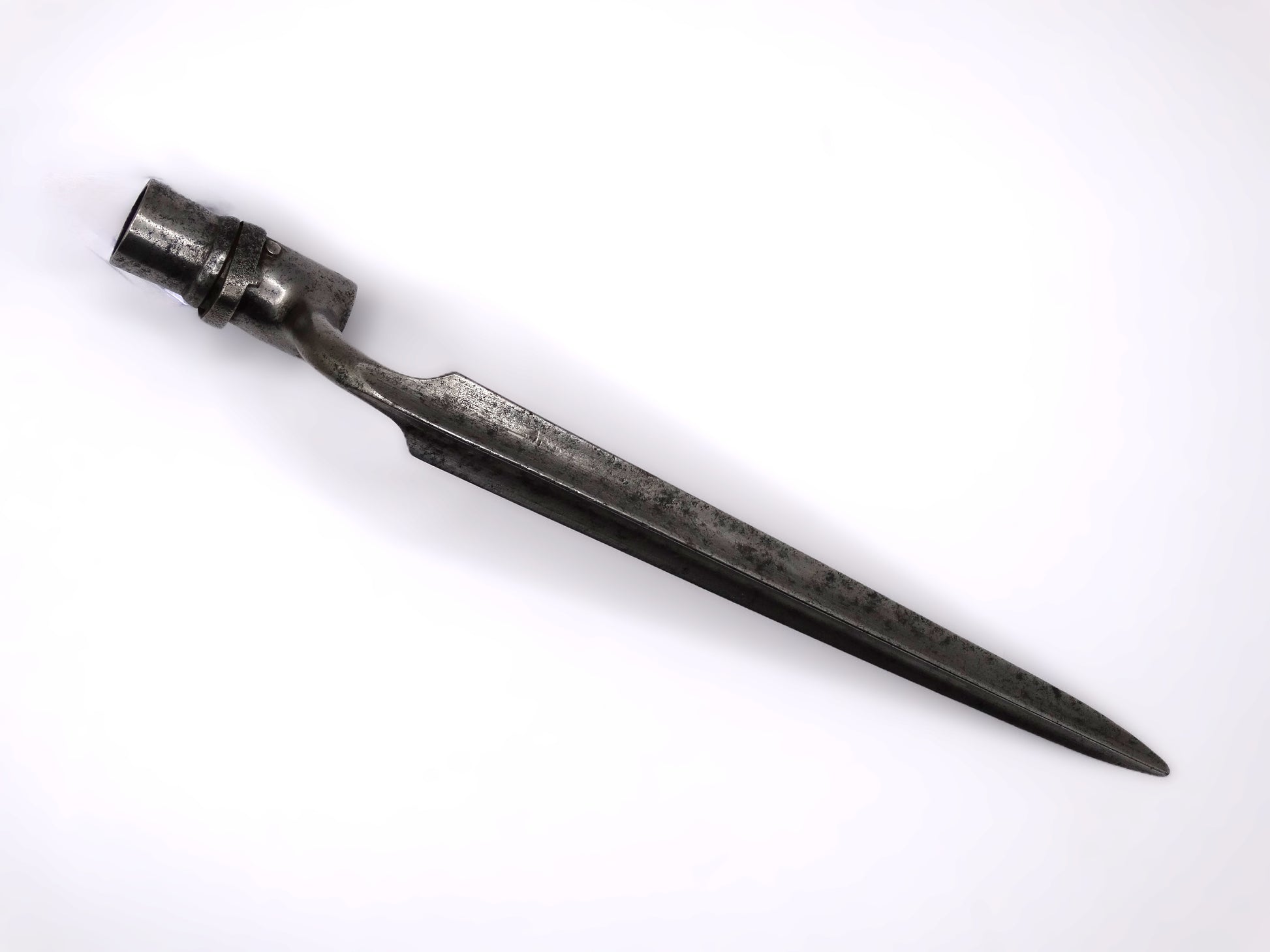 Baïonnette de Cadet à Douille – Modèle An IX (vers 1800) du dessous