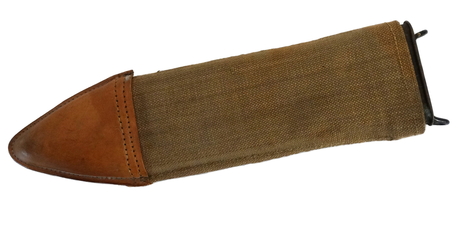 Bolo US Model 1917 PLUMB PHILA 1918 | Couteau de tranchée WWI.
Vue intégrale fourreau coté gauche.