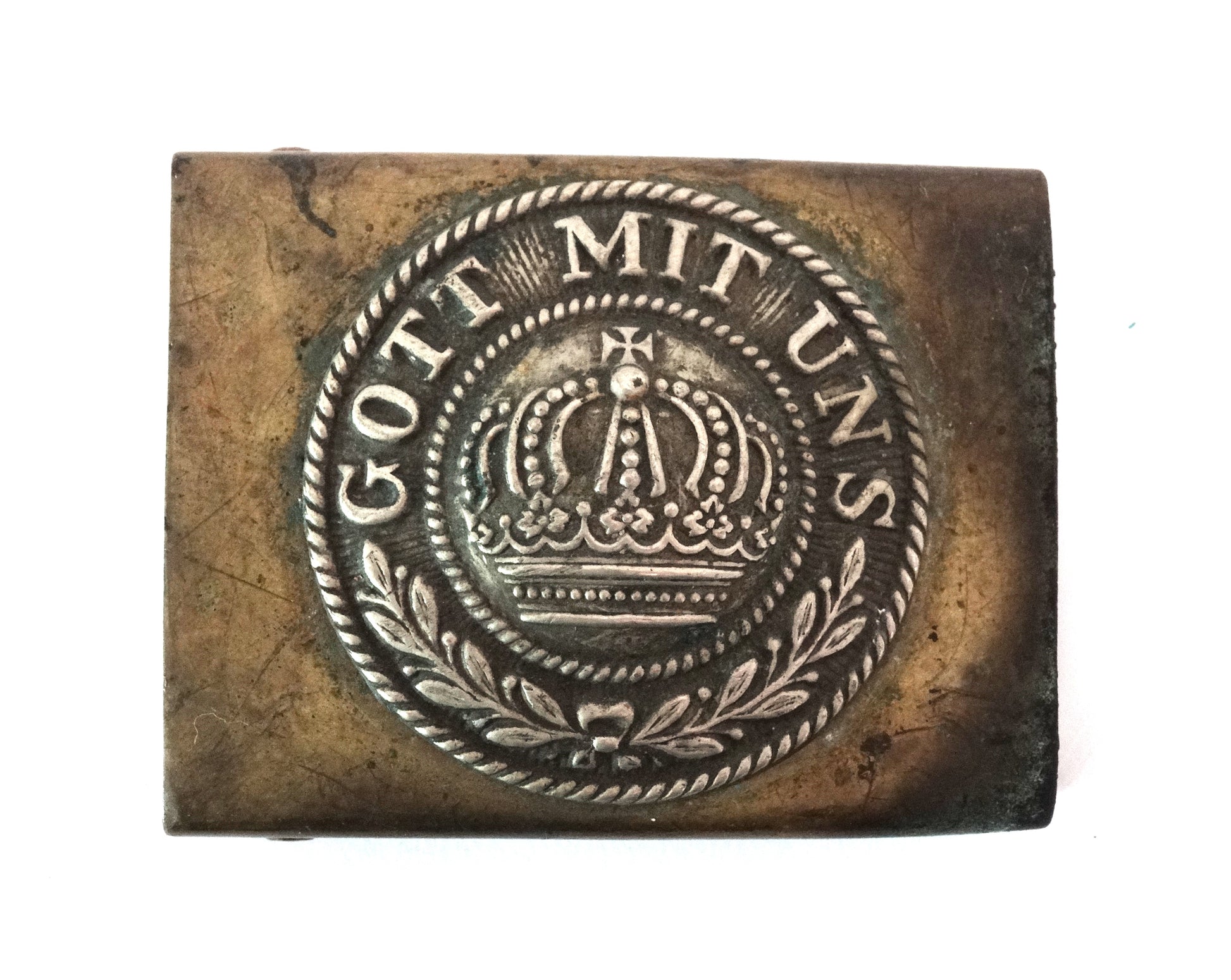 Boucle de ceinturon modèle 1895 Royaume de Prusse Couronne Gott mit uns.
Vue intégrale de face.