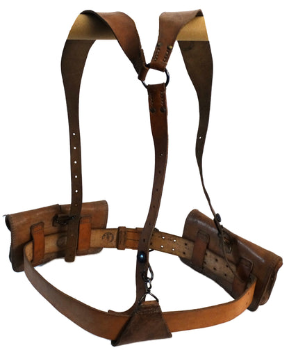 Brelage complet MAS-36 cuir.
Vue intégrale de dos.