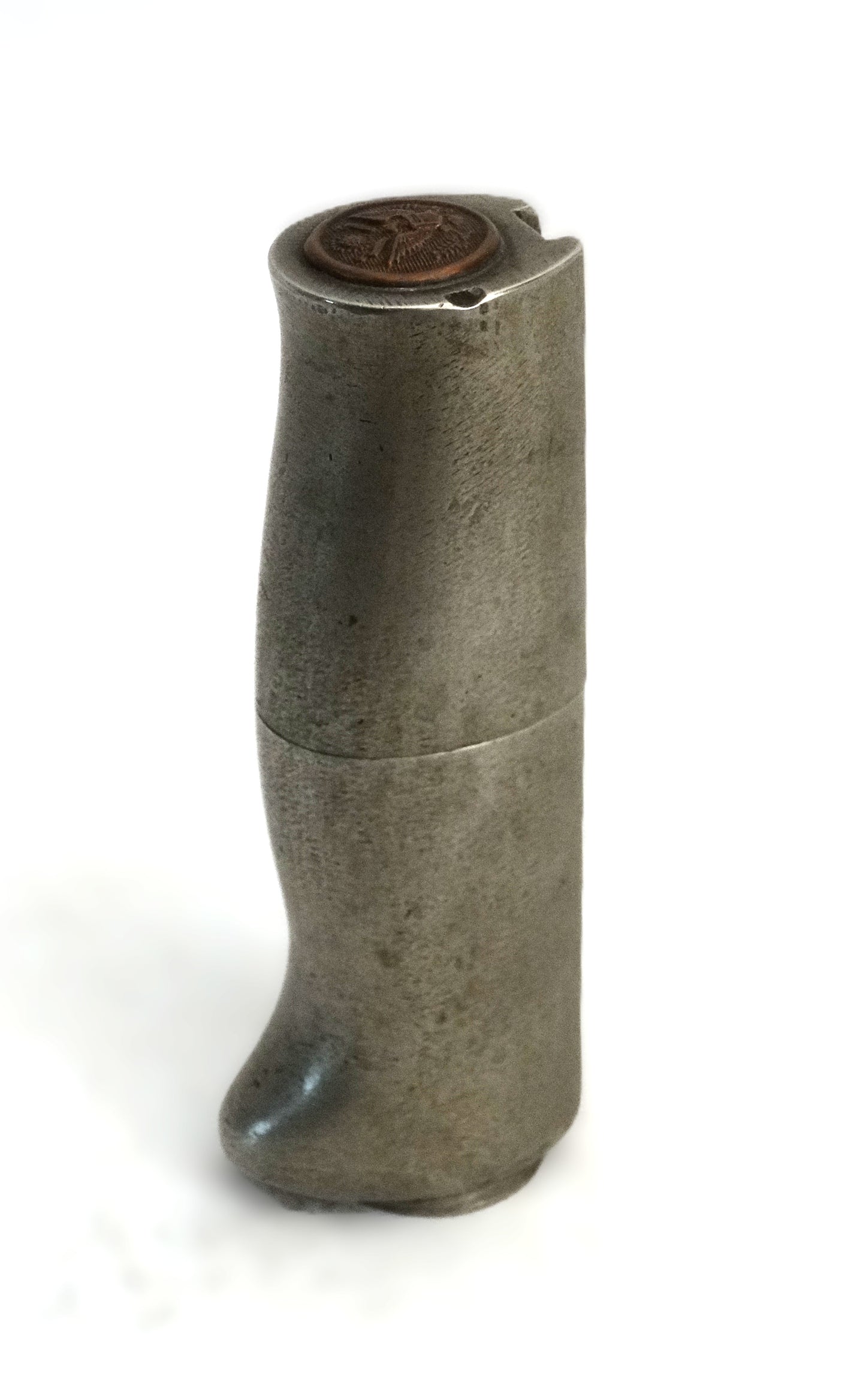 Briquet d’Art de Tranchée WWI – Manche de Baïonnette Rosalie Française & Aigle USA – Réalisation Troupes Américaines en France.
Vue intégrale face 3/4.