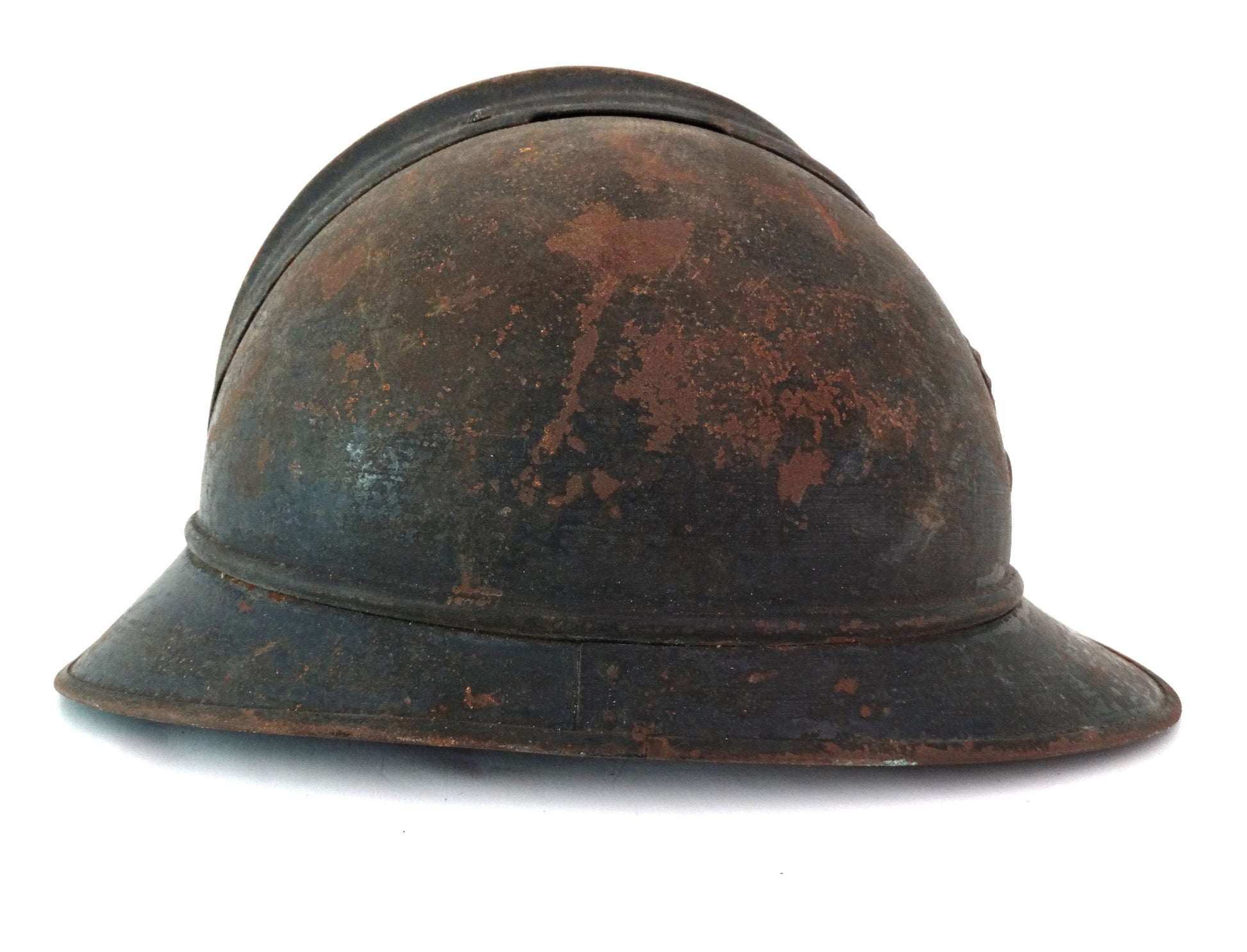 Casque Adrian Mle 1915 Infanterie Bleu Horizon – Original WW1 Français.
Vue intégrale coté droit.