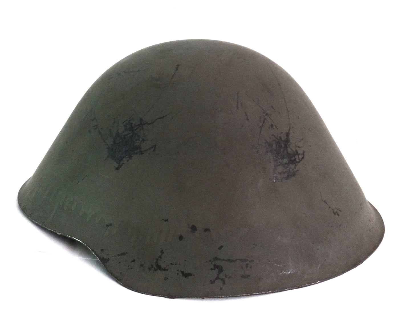 Casque RDA M56 en acier avec couvre-casque | Allemagne de l'Est.
Vue intégral coté gauche sans couvre casque.