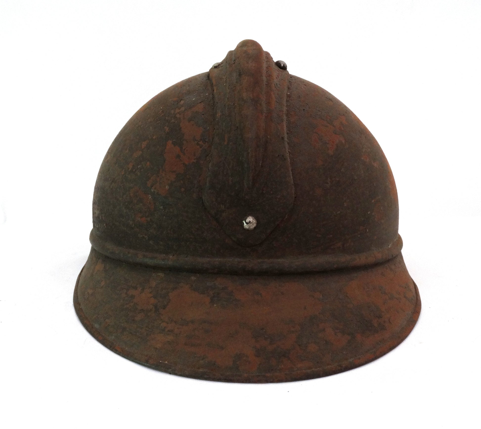 Coque de Casque Adrian Modèle 1915 – Avec Jugulaire.
Vue intégrale de dos.