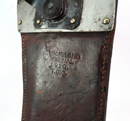 Couteau Hospital Corps M1905 | Springfield Armory USA.
Zoom sur marquage fourreau