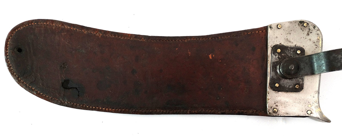 Couteau Hospital Corps M1905 | Springfield Armory USA.
Zoom sur fourreau face B