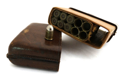 FRANCE. Luxury submachine gun with original cigar case.
