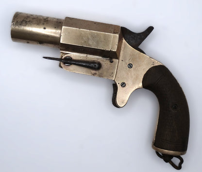 FRANCE. Pistolet lance-fusée court Chobert Paris – Première Guerre mondiale