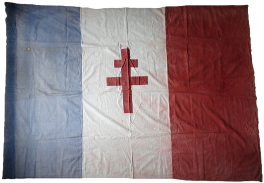 Drapeau France Libre tricolore – Croix de Lorraine cousue 195×135 cm. Coté recto vue intégrale.