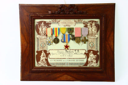 En mémoire de la Grande Guerre – Caporal Barberet J.-B., 414e Régiment d’Infanterie.
Vue intégrale de face.