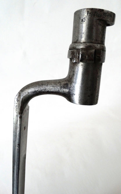 Baïonnette à Douille Modèle 1822 - 53 cm.
Zoom sur douille et marquage 1