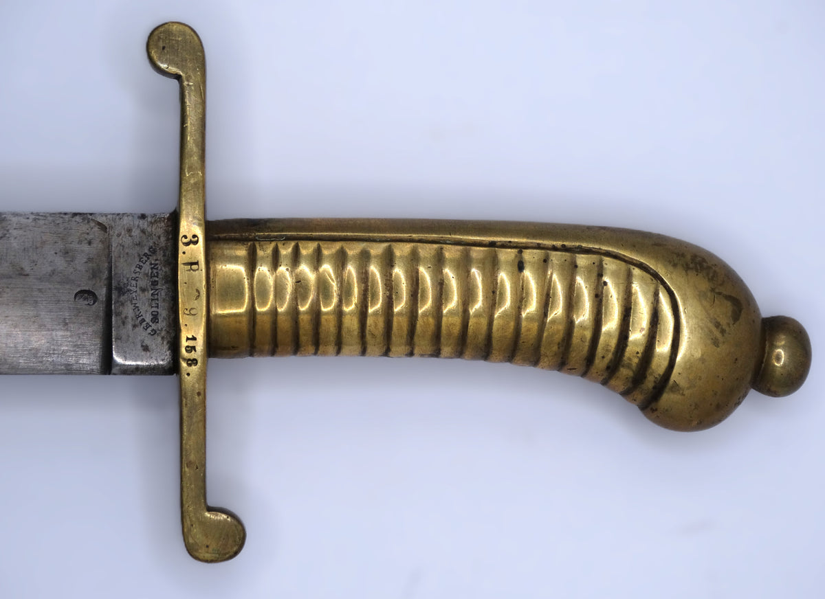 Faschinenmesser modèle 1845 – Sabre court militaire.
Zoom sur poignée face A