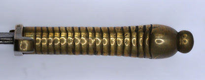 Faschinenmesser modèle 1845 – Sabre court militaire.
Zoom sur poignée face D