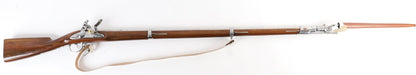 FusilModèle 1777 corrigé An IX – Réplique avec sangle baionnette et couvre baionnette.