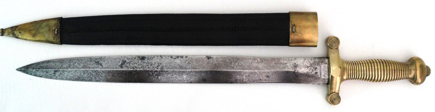 Glaive d’Infanterie Modèle 1831 - Lame Klingenthal Coulaux Frères & Fourreau.
Vue intégrale hors fourreau face B.