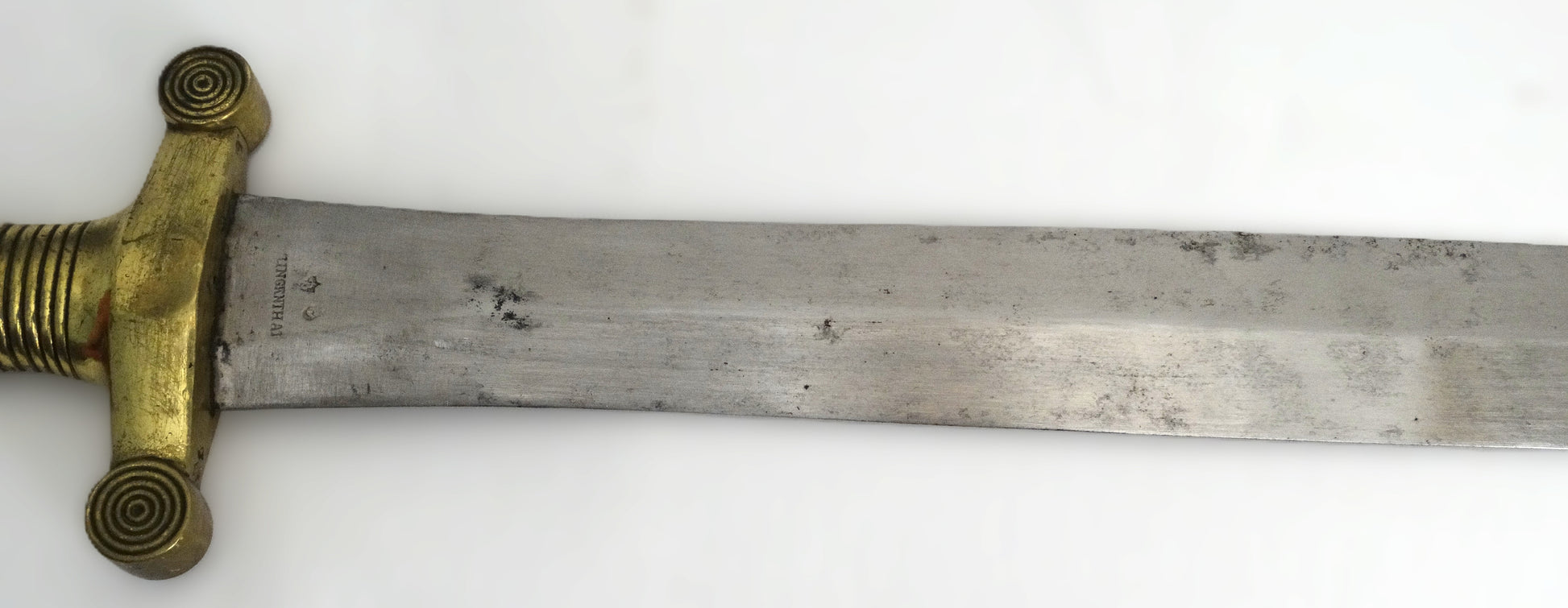 Glaive d’infanterie modèle 1831 – Arme de collection française authentique.
Zoom sur corps de lame.