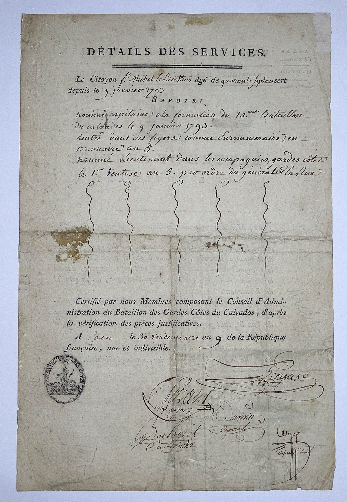 Lettre de service de lieutenant, 1793-1800  Gardes-côtes.
Vue intégrale de dos.