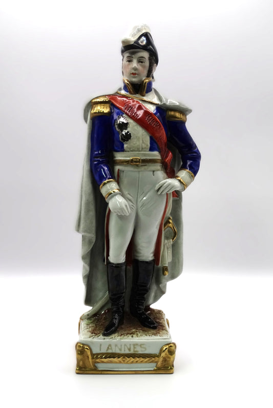 Maréchal Jean Lannes par Scheibe-Alsbach (porcelaine allemande) de face