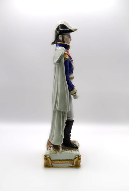 Maréchal Jean Lannes par Scheibe-Alsbach (porcelaine allemande) coté droit