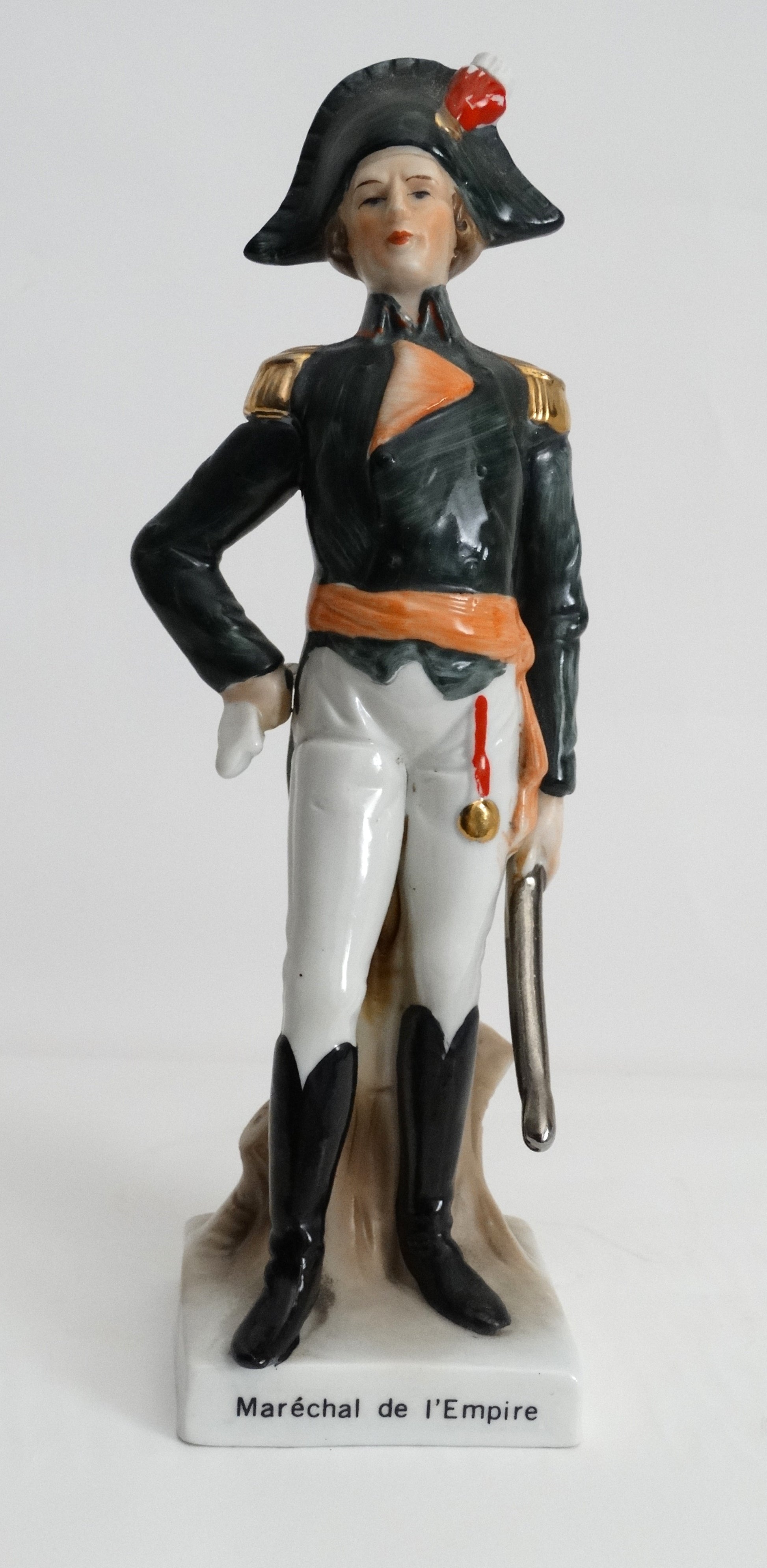 Maréchal de l’Empire, vue intégrale de face.