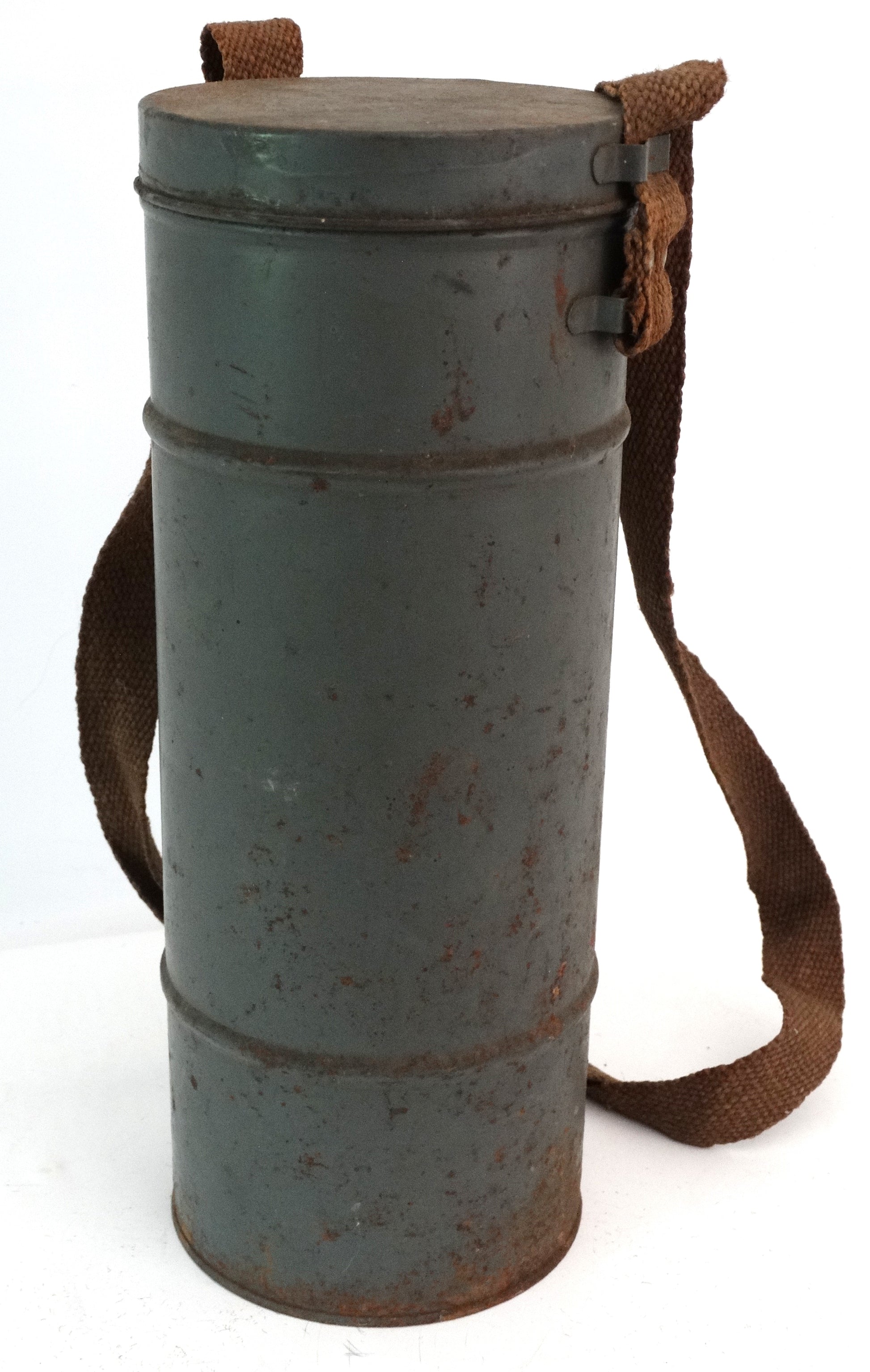 Masque à Gaz Défense Passive TC 38 – Boîte d’Origine 1939.
Vue intégrale boite de transport.