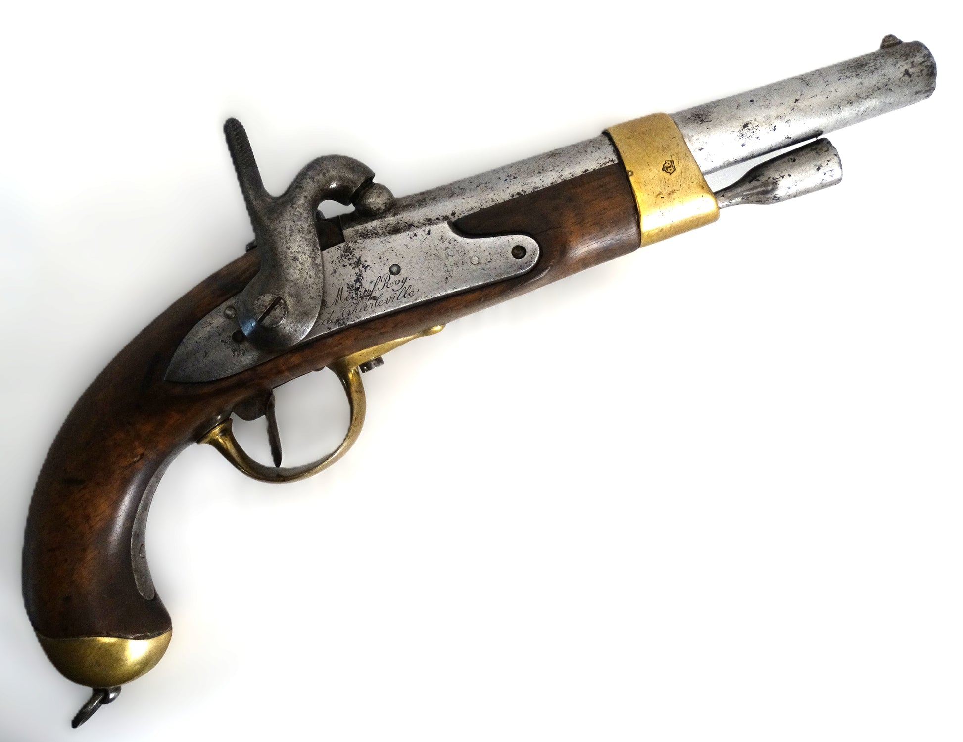 Pistolet An-XIII transformé à percussion – modèle de cavalerie français.
Vue intégrale coté droit.