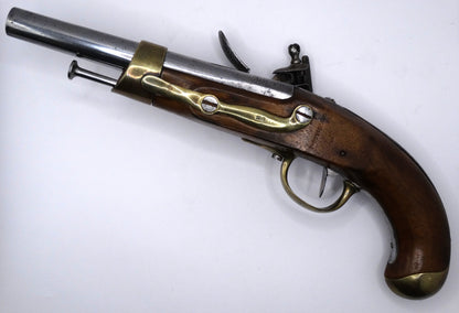 Pistolet An XIII Saint-Étienne 1811 | Pistolet réglementaire Premier Empire.
Vue intégrale coté gauche