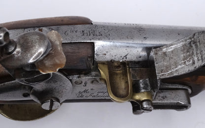 Pistolet An XIII Saint-Étienne 1811 | Pistolet réglementaire Premier Empire.
Zoom sur bassinet