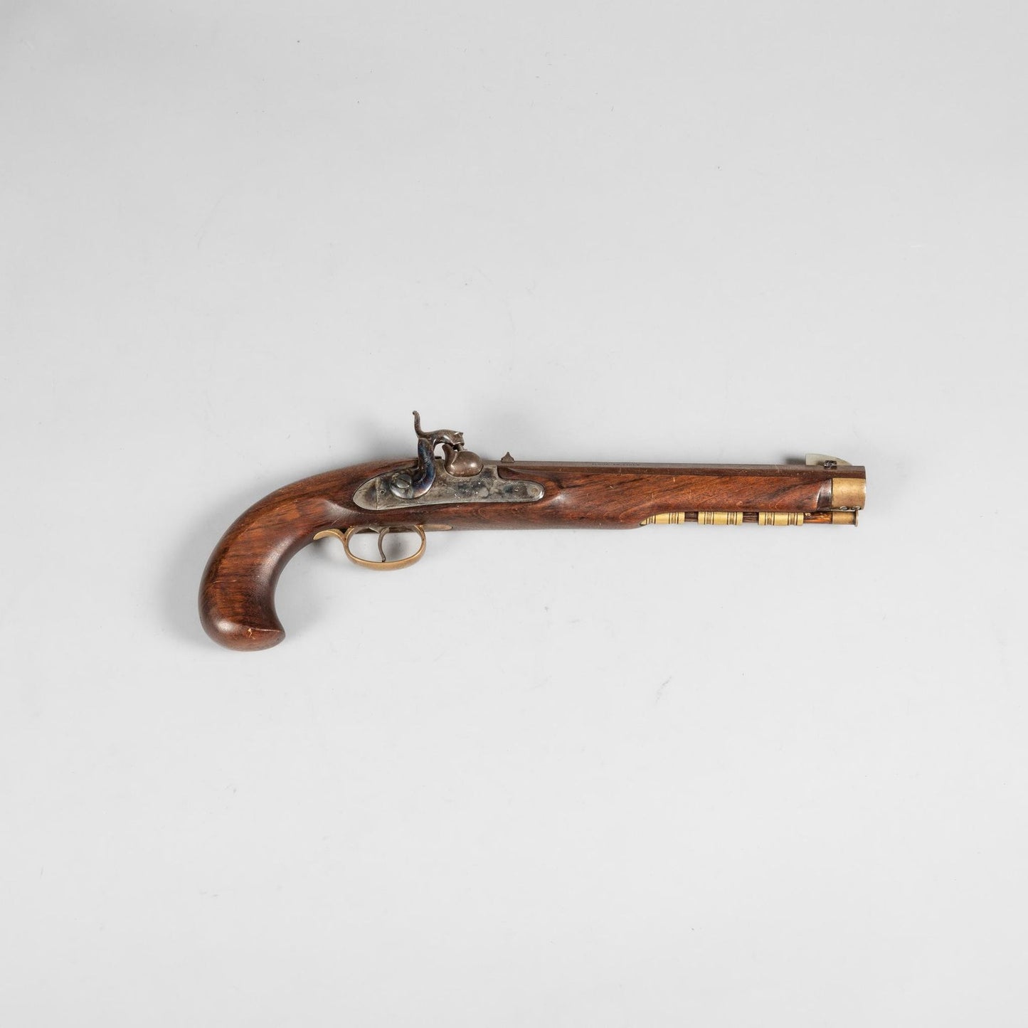 Pistolet Kentucky Moderne – Réplique fonctionnelle coté droit