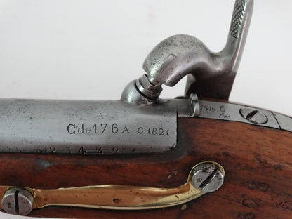 Pistolet de cavalerie Modèle 1816 T bis daté 1821  Transformation réglementaire 1861.
Zoom sur marquage canon