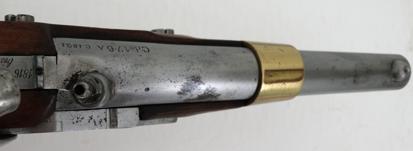 Pistolet de cavalerie Modèle 1816 T bis daté 1821  Transformation réglementaire 1861.
Vue intégrale dessus du canon