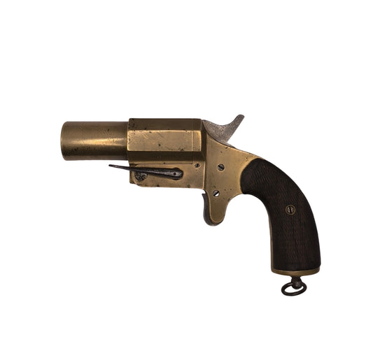 FRANCE. Pistolet lance fusée Mdl 1917 coté gauche