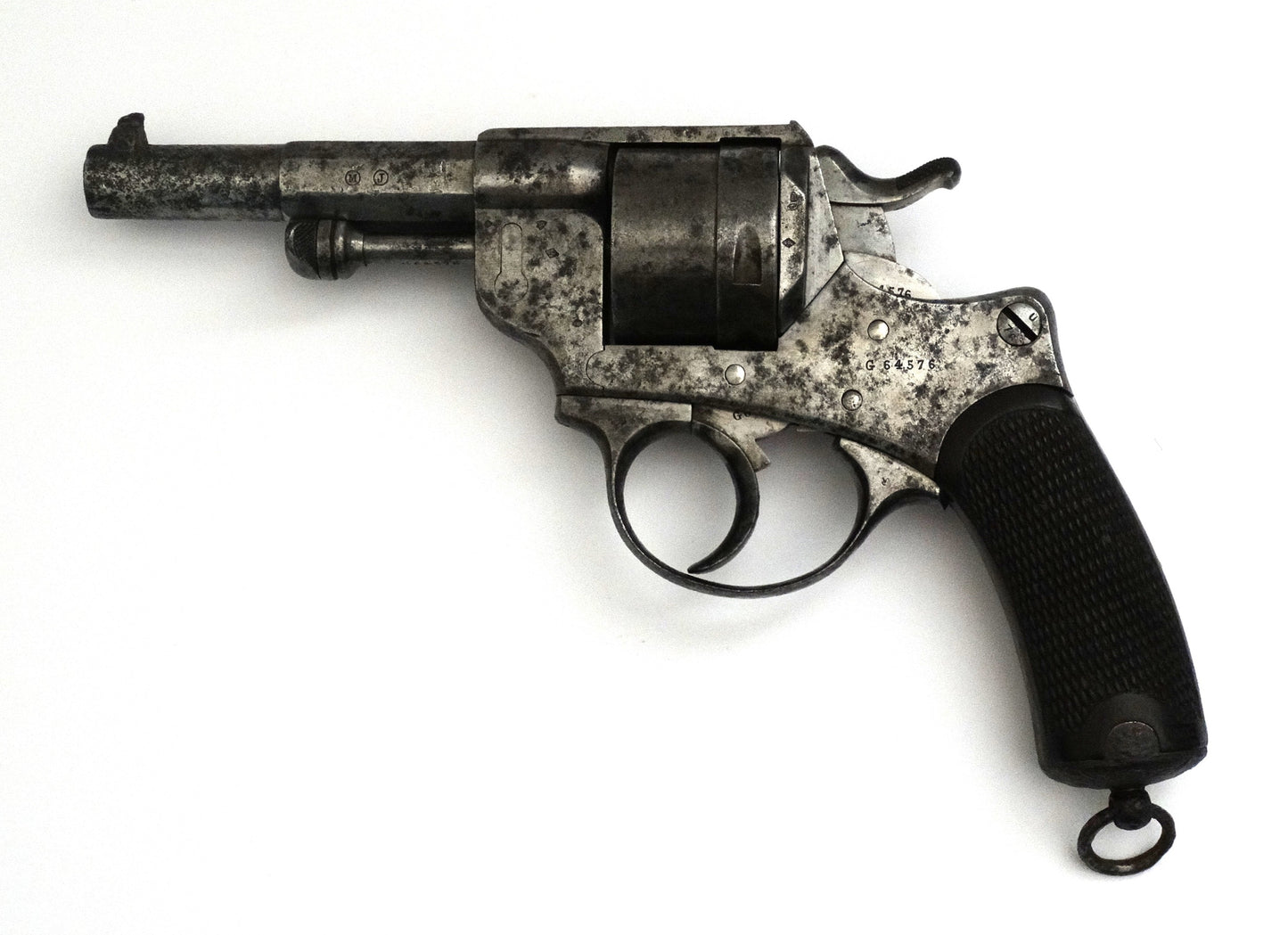 Pistolet réglementaire Chamelot-Delvigne Modèle 1873 – daté 1878 • Arme de collection. Vue complète coté gauche.