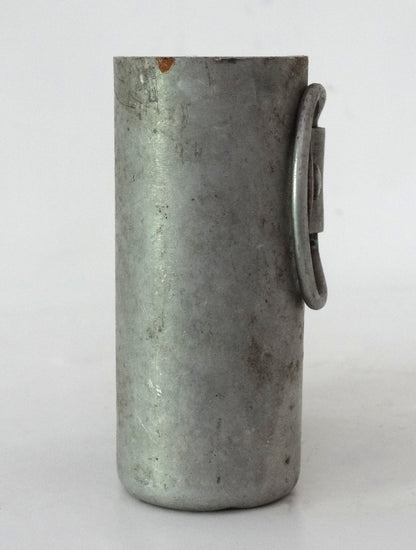 Quart Français Modèle 1935 – Marquage MMT 1943 TOURNUS.
Vue intégrale coté gauche.