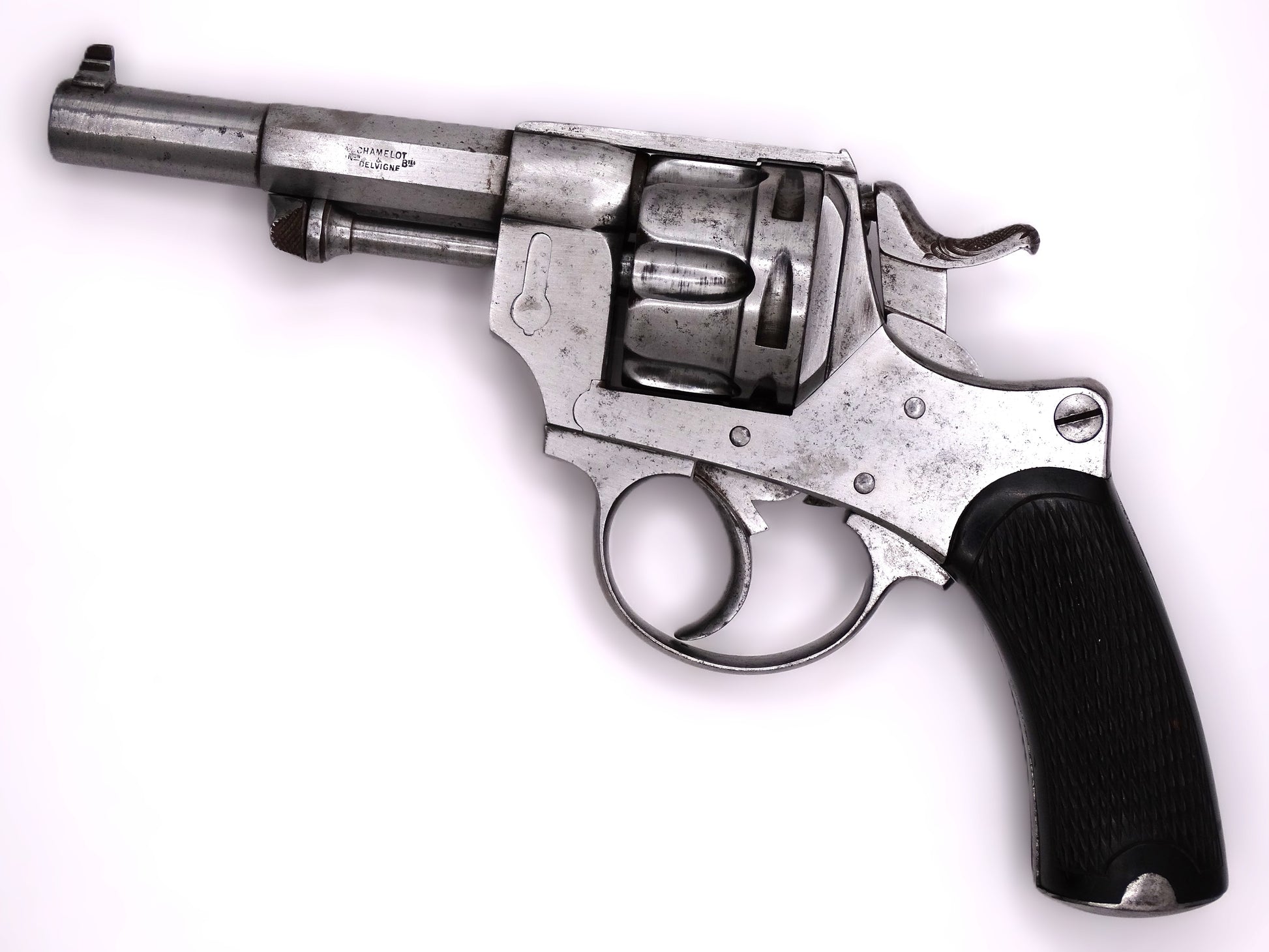 Revolver Chamelot-Delvigne modèle 1874 civil - calibre 11 mm73 - Arme ancienne.
Vue intégrale coté gauche.
