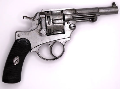 Revolver Chamelot-Delvigne modèle 1874 civil - calibre 11 mm73 - Arme ancienne.
Vue intégrale coté droit.